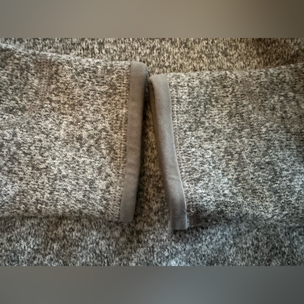 SOLD ON XPOST Like 🆕 Patagonia Women's 1/4 Gray/Birch White Better Sweater. XL. - Picture 8 of 10